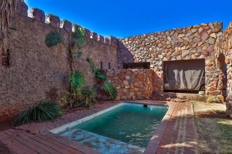 8 Bedroom Property for Sale in Rietfontein AH North West